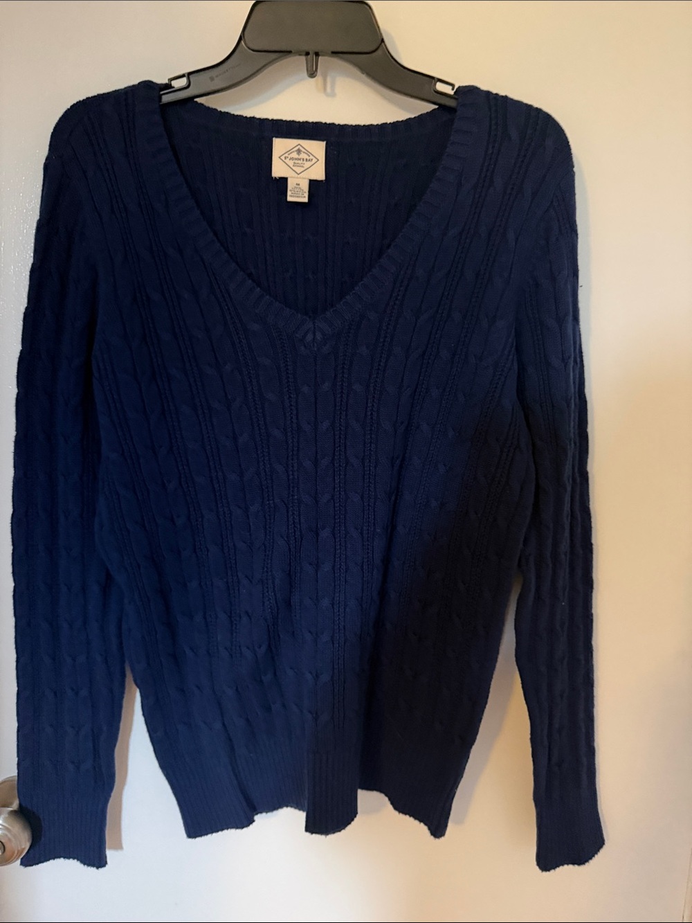 Nautica Navy Cable Knit V‑Neck Sweater